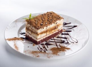 Ile masła do pączków na 1 kg mąki?